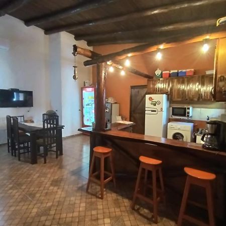 Cerca Del Rio Bed & Breakfast Carmen del Paraná Екстериор снимка